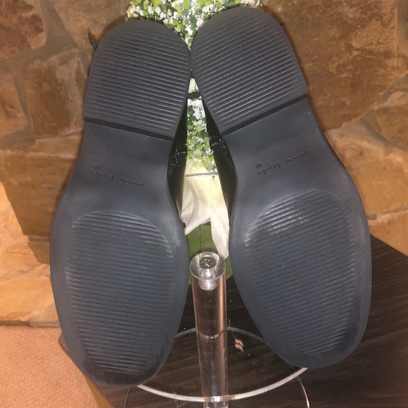 ZARA Monochrome ankle boots Back bow detail. - Picture 8 of 8